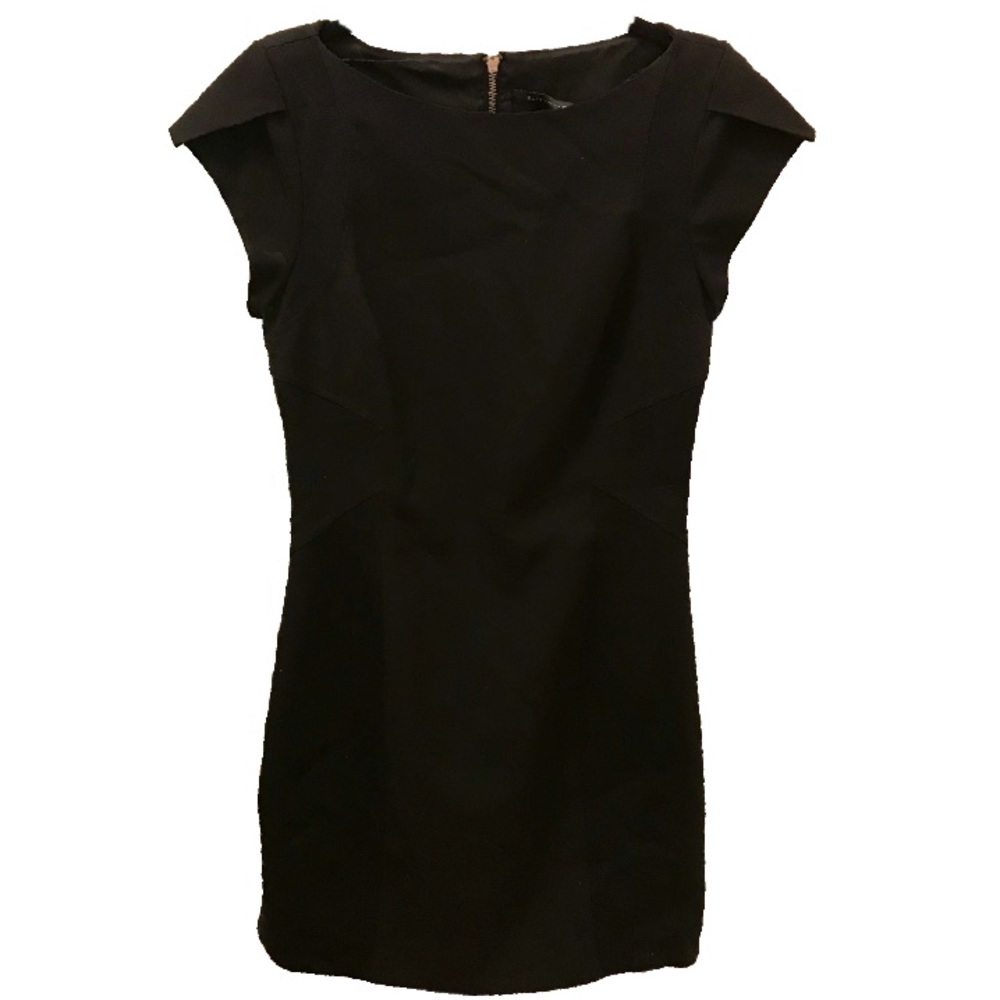 Elie Tahari Black Cocktail Dress